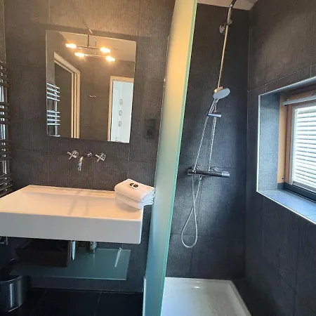 Topfloor Between Le Marais & Montorgueil *