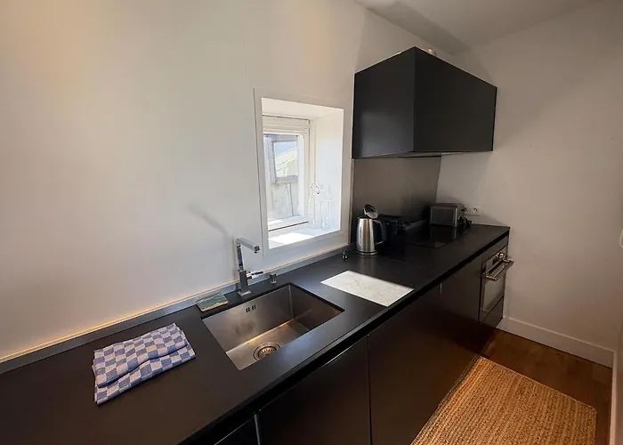 Topfloor Between Le Marais & Montorgueil *