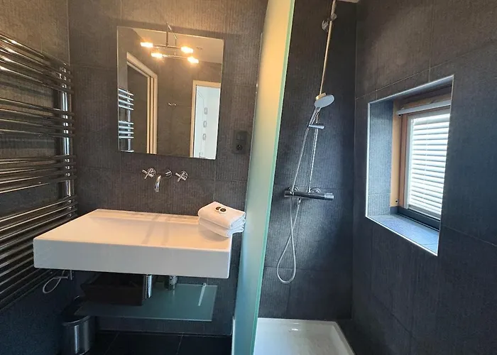Topfloor Between Le Marais & Montorgueil *