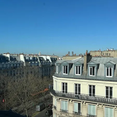 Topfloor Between Le Marais & Montorgueil *
